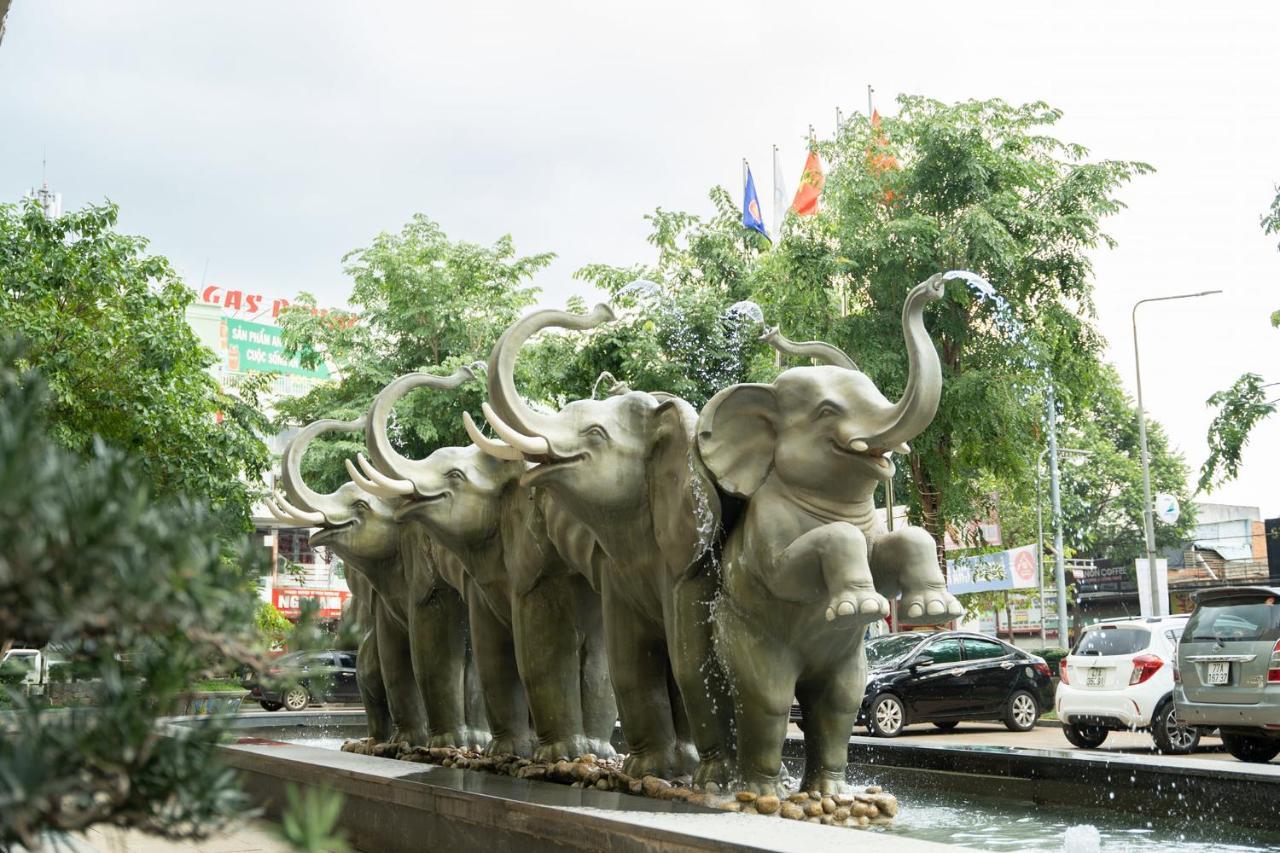 בואון מה ת'וט Elephants Hotel מראה חיצוני תמונה